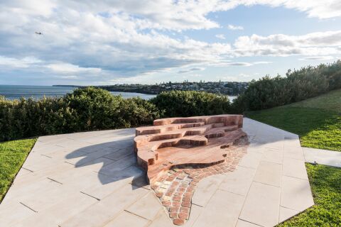 Bondi Memorial: Rise